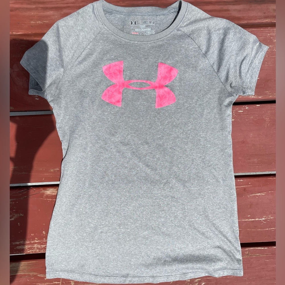 Girl’s youth medium grey Under Armour shirt
